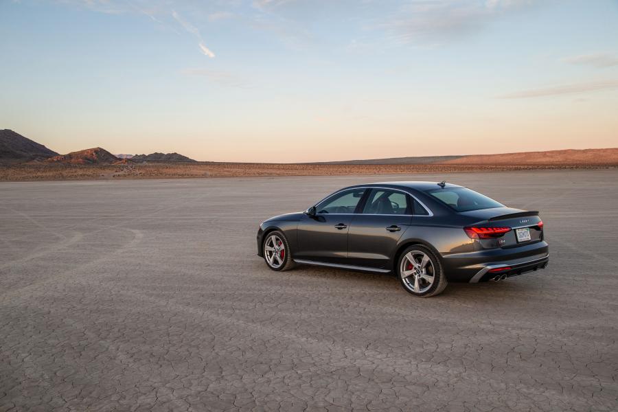  Audi S4 Sedan TFSI (B9) 2020 года  (NA) (фото 26 из 54)